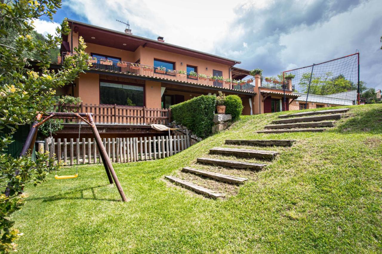 Vila L'Ado Ripoll Exteriér fotografie