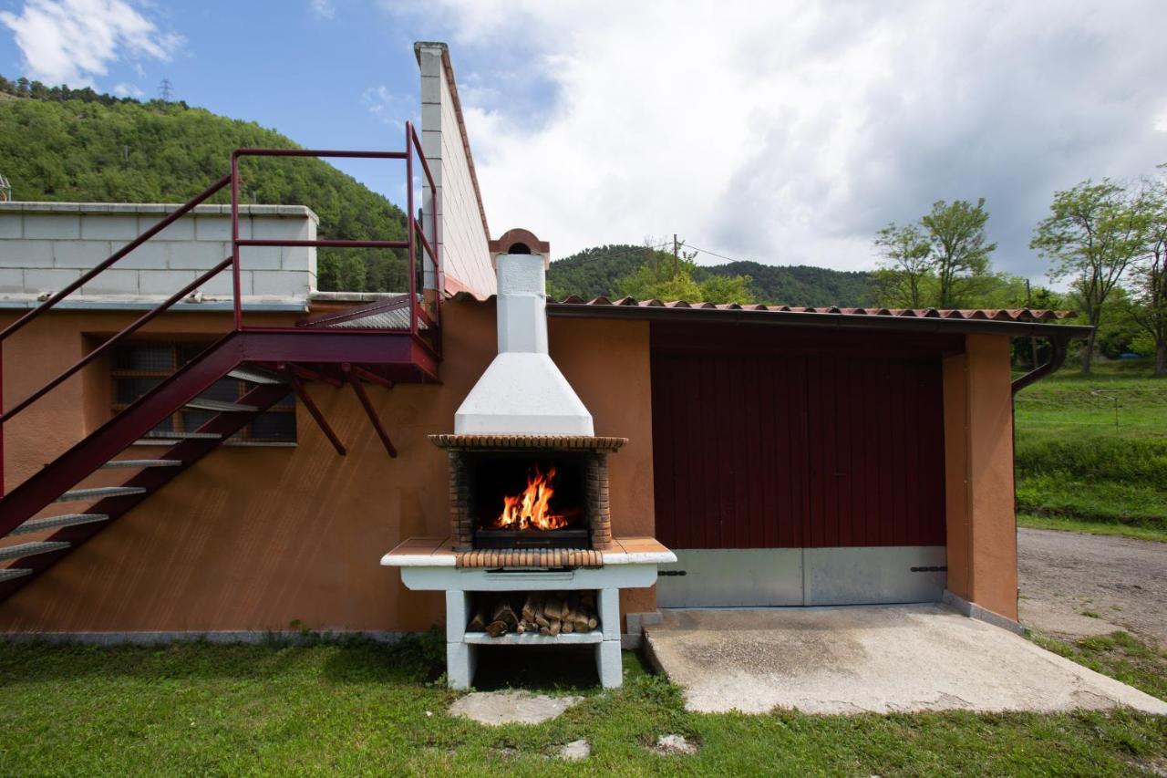 Vila L'Ado Ripoll Exteriér fotografie