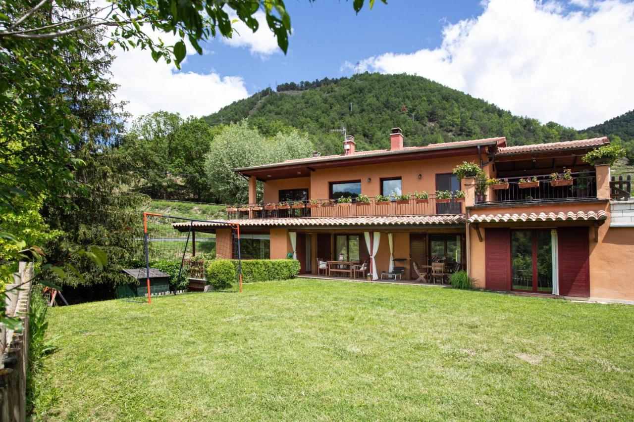 Vila L'Ado Ripoll Exteriér fotografie